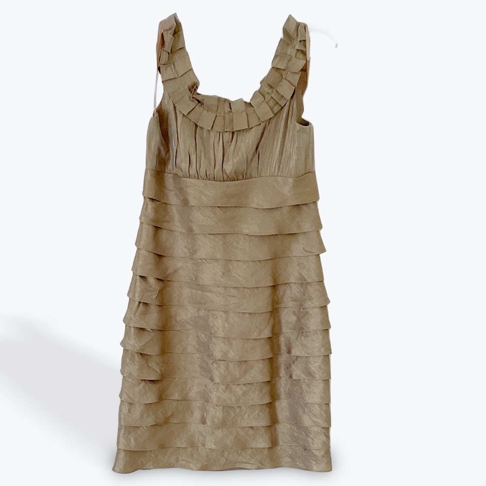 Jessica Howard Gold Metallic Tiered Ruffle Cocktail Dress Sleeveless Size 8 - Picture 3 of 7